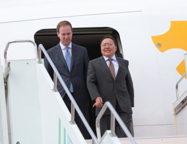 Ерөнхийлөгч асан Ц.Элбэгдорж өнөөдөр эх орондоо ирнэ