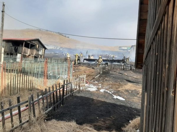 Яргайтад найман айлын зуны байшин галд өртлөө