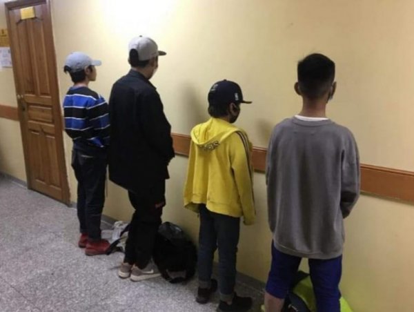 Баянгол дүүрэгт 12-14 насны хүүхдүүд бүлэглэн хулгай хийжээ