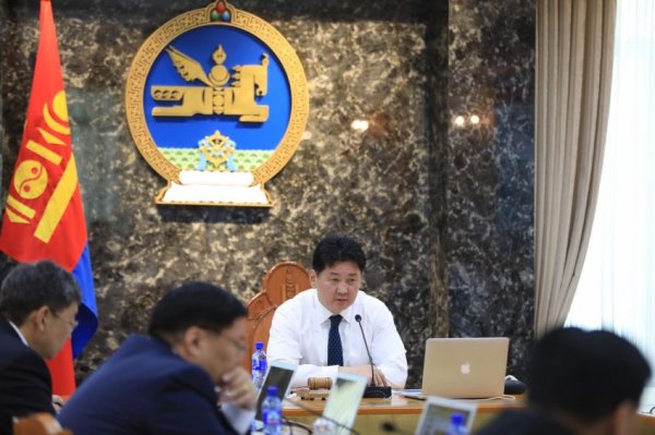 Засгийн газраас гаргасан шийдвэрүүдтэй ТАНИЛЦ