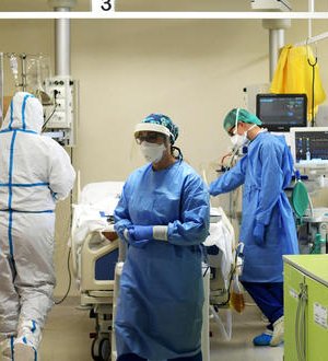 Италид халдварын улмаас нас барсан эмч нарын тоо 100 болжээ