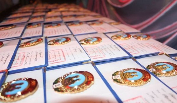 Д.ОЮУНХОРОЛ: “Алдарт эх”-ийн одонгийн босгыг бууруулснаар жилд дунджаар 4500 ээж шинээр одон авч байна