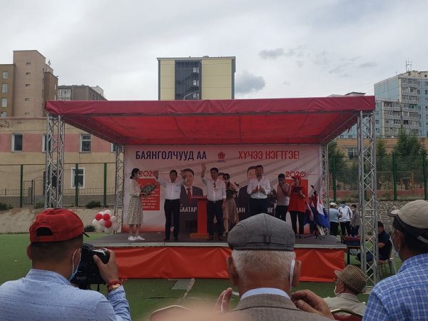 МАН-аас Баянгол дүүрэгт нэр дэвшиж байгаа шударга, бүтээлч багийг дэмжихийг иргэд уриаллаа