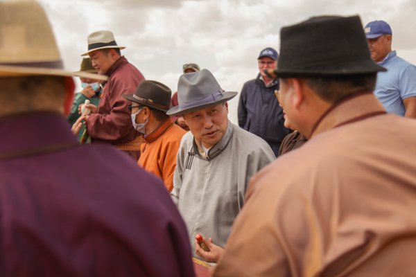 Дундговьчууд хөгжилд хөтөлсөн мөрийн хөтөлбөртэй МАН-ын нэр дэвшигчдийг багаар нь дэмжихээ илэрхийллээ