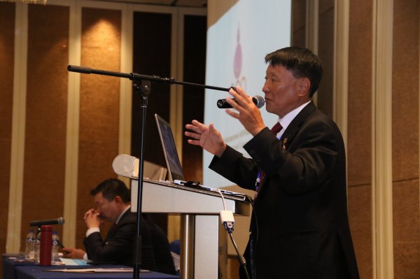 МҮОХ-ны дэд ерөнхийлөгчөөр Ч.Наранбаатар сонгогдлоо