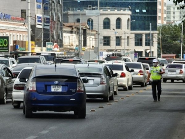 Өнөөдөр тэгш тоогоор төгссөн дугаартай автомашин хөдөлгөөнд оролцоно