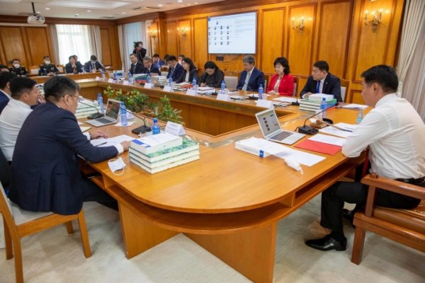 Засгийн газрын мөрийн хөтөлбөр: Цар тахлын үед нэг сая жуулчин ирэх үү?