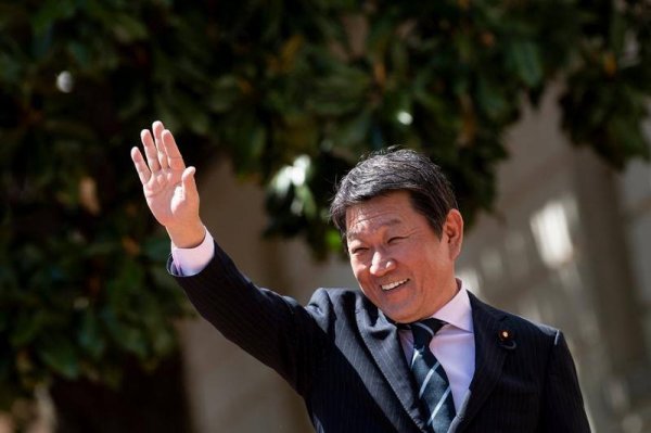 Японы Гадаад хэргийн сайд Мотэги Тошимицү өнөөдөр манай улсад хүрэлцэн ирнэ