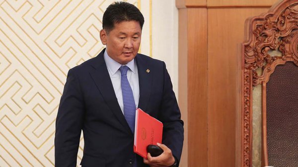 Өөрөөсөө засаг хүлээж авсан Ерөнхий сайдын “танилцах аялал” үргэлжлэв