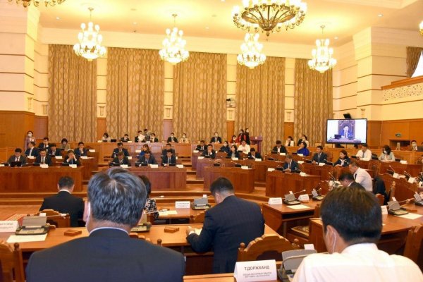 Зөрчил гаргасан гишүүний хуралдаанд оролцох эрхийг ХАСНА