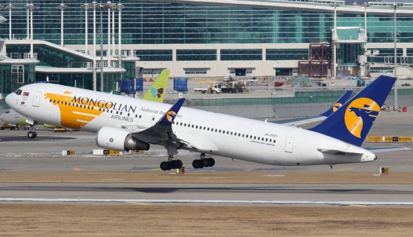 Улаанбаатар-Сөүл чиглэлийн тусгай үүргийн нислэг хойшиллоо