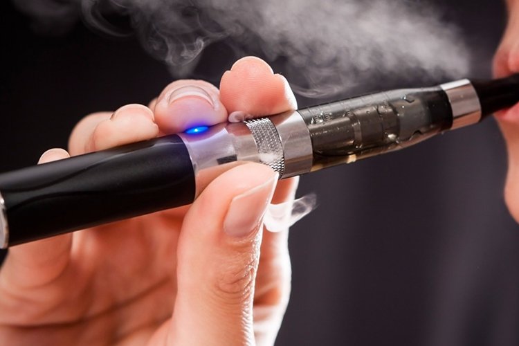 ДЭМБ электрон тамхины тархалтыг хязгаарлахыг уриалав