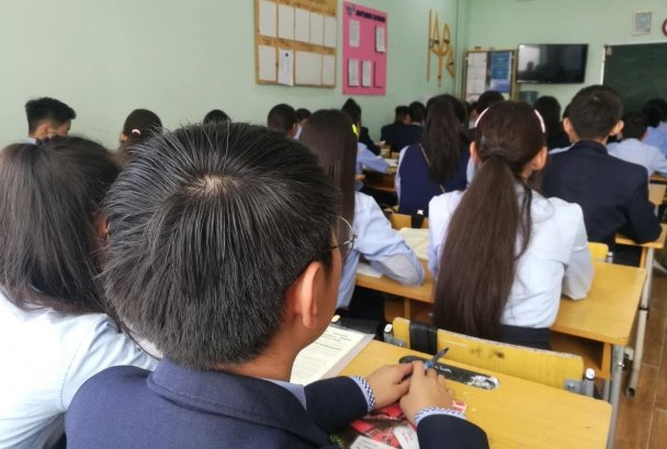 Цэцэрлэгийн 716, ерөнхий боловсролын сургуулийн 618 багш, сурагч халдвар авчээ