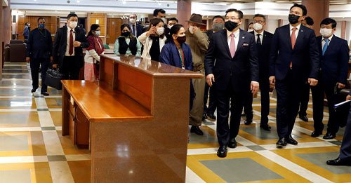 УИХ-ын дарга Г.Занданшатар БНЭУ-аас эх орондоо ирээд гэрийн тусгаарлалтад орлоо