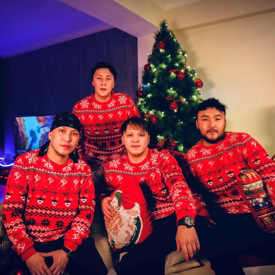 S4 хамтлаг дэлхийн алдарт 