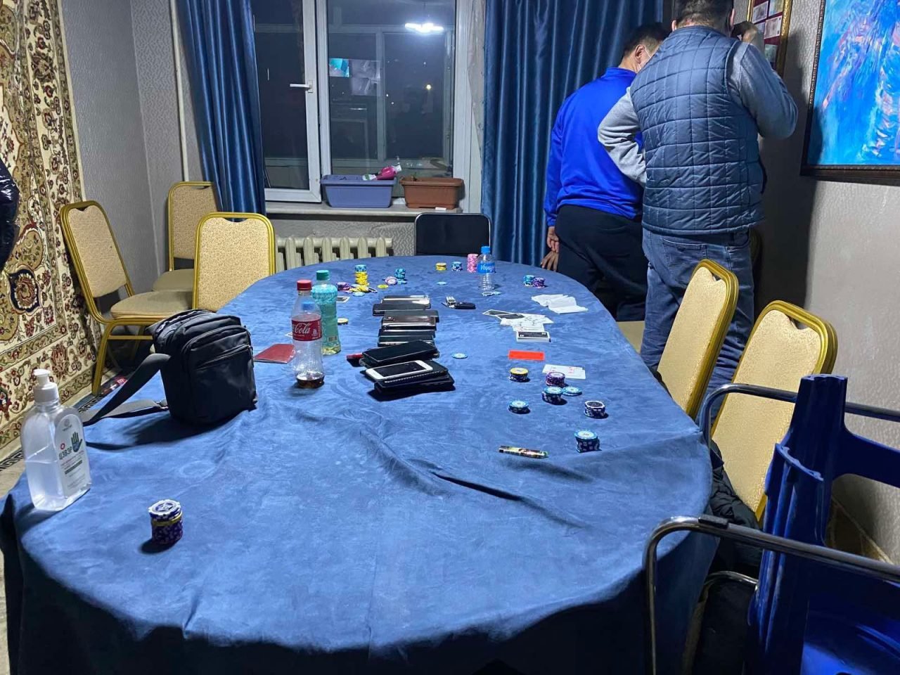 Хууль бус мөрийтэй тоглоом зохион байгуулсан хэргүүдийг шалгаж байна