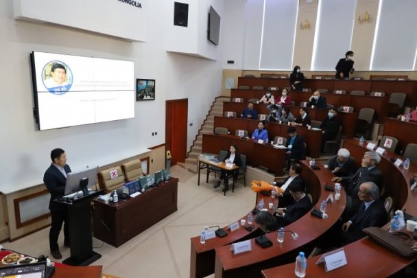 МСҮТ болон их, дээд сургуулиуд өнөөдрөөс цахимаар хичээллэж байна