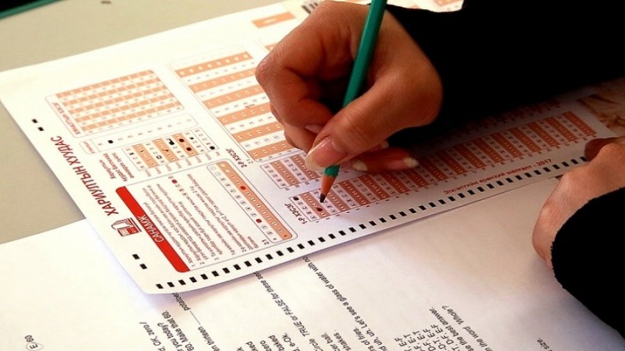 ЭЕШ: Монгол хэл, бичгийн шалгалт дөрөвдүгээр сарын 2-нд явагдана