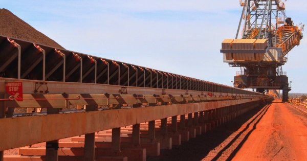 Төмрийн хүдэр олборлогч “Fortescue Metals” компанийн ашиг 40 хувиар буурав