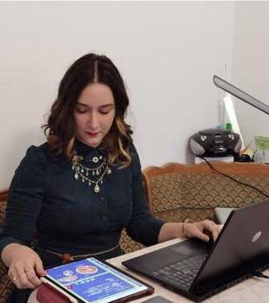 Румын охин Лүө Иманы Хятадын уламжлалт анагаах ухаан луугийн барилдлага