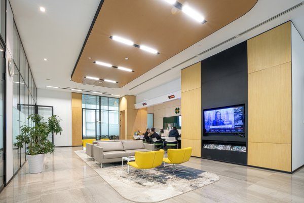 Хаан банк ЖДБ эрхлэгчдэд зориулсан шинэ бизнес төвөө нээлээ