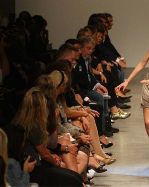 Загвар өмсөгчдийн факт Хөгжилтэй фото