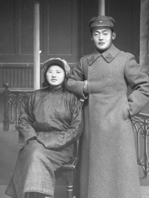 1930- аад оны Нийслэлчүүд гэрэл зурагт /фото/ 