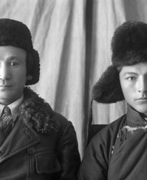 1930- аад оны Нийслэлчүүд гэрэл зурагт /фото/ 