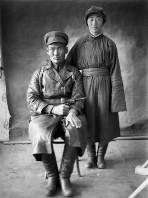 1930- аад оны Нийслэлчүүд гэрэл зурагт /фото/ 