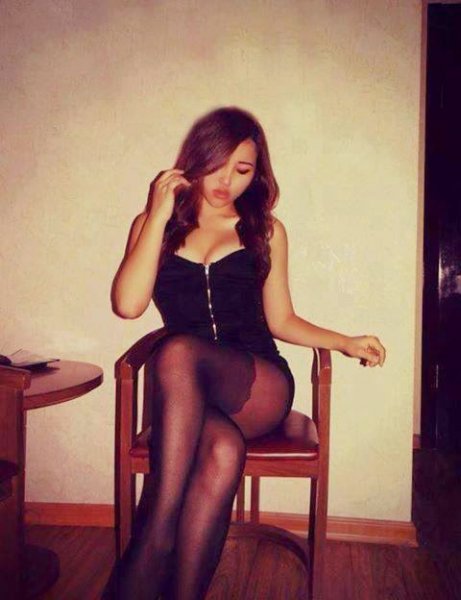 Секси Монгол охидын сельфи