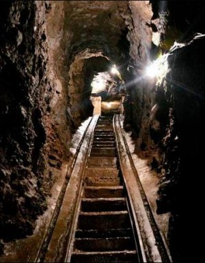 Орос, Хятад хоёр газар доогуур нууц хонгилоор холбогдсон байжээ