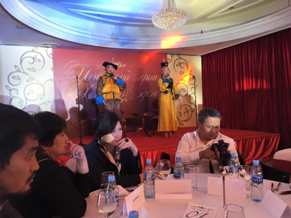 Цензургүй яриа - Хавдрын эсрэг аяны хүлээн авалт фото