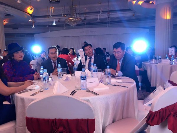 Цензургүй яриа - Хавдрын эсрэг аяны хүлээн авалт фото