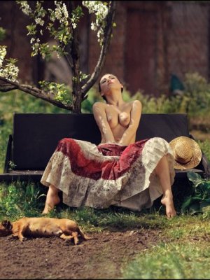 ХАЛУУХАН ФОТО Насанд хүрэгчдэд