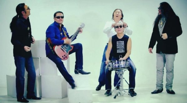 "Алдрын од"-ын эзнээр Харанга хамтлаг тодорчээ