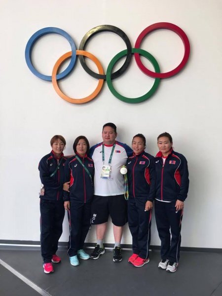 ЖҮДОГИЙН ЭМЭГТЭЙЧҮҮДИЙН ШИГШЭЭ БАГИЙНХАН ОЛИМПИЙН ТОСГОНД