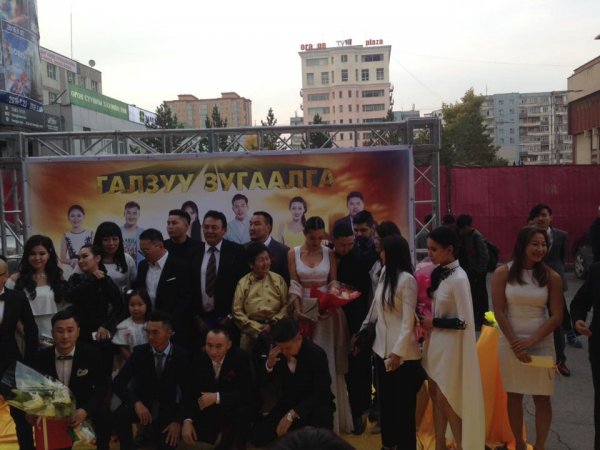 "Галзуу зугаалга" МУСК-ны нээлт /ФОТО/