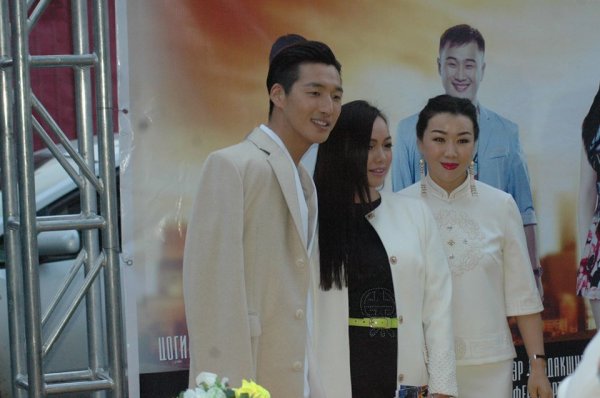 "Галзуу зугаалга" МУСК-ны нээлт /ФОТО/