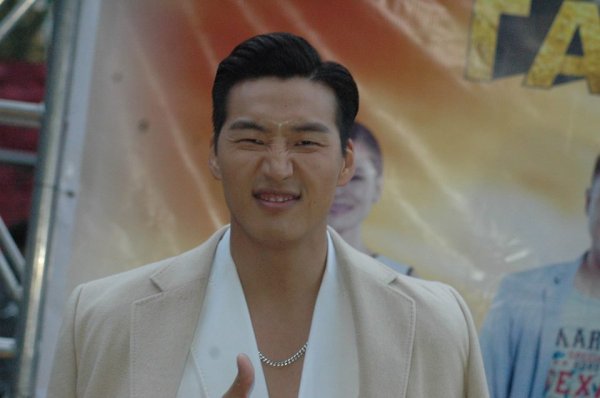 "Галзуу зугаалга" МУСК-ны нээлт /ФОТО/