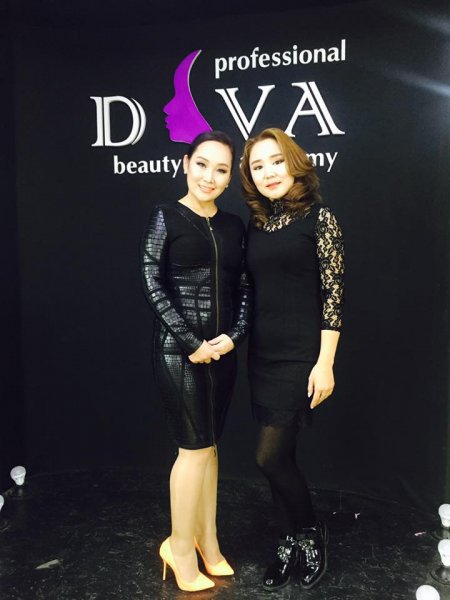 Та нүүр будаж чадах уу? live нэвтрүүлэг