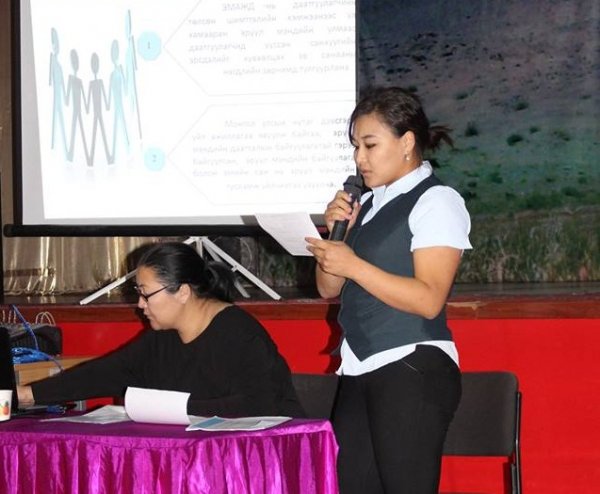 БАЯН-ОВОО СУМАНД НЭЭЛТТЭЙ ӨДӨРЛӨГ ЗОХИОН БАЙГУУЛЛАА