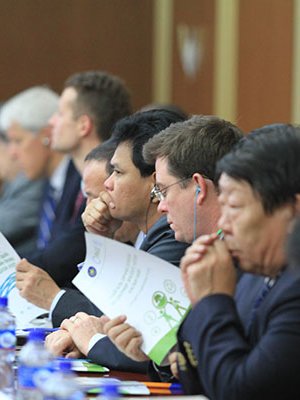 “Монгол улсын тогтвортой хөгжилд хүрэх зам” дээд түвшний уулзалт зохион байгуулагдлаа