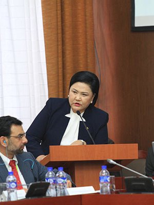 “Монгол улсын тогтвортой хөгжилд хүрэх зам” дээд түвшний уулзалт зохион байгуулагдлаа