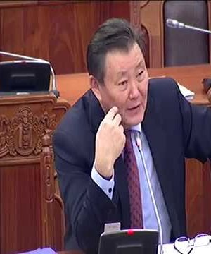 Д.Тэрбишдагва: Т.Аюурсайхан бацаан минь битгий олон юм яриад байгаарай