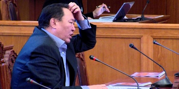 "Фортуна" Н.Батбаяр АТГ-т 6 цагийн турш байцаагдлаа